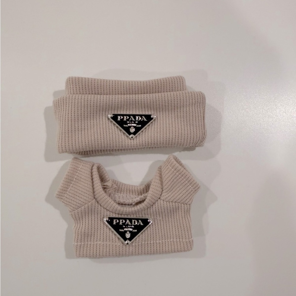 Labubu outfit clothing beanie sweater. V3 size